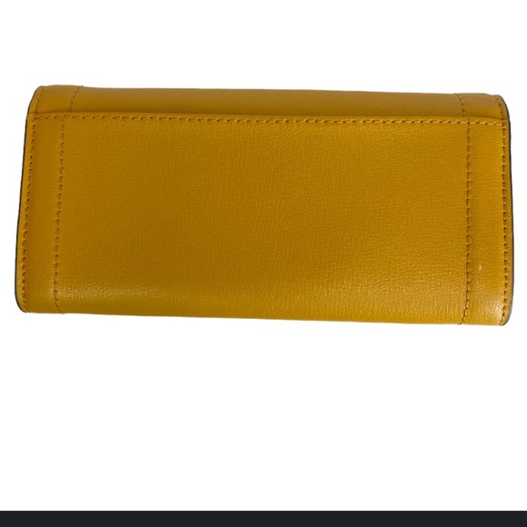 MICHAEL KORS leather wallet mustard yellow new condition - Picture 3 of 4